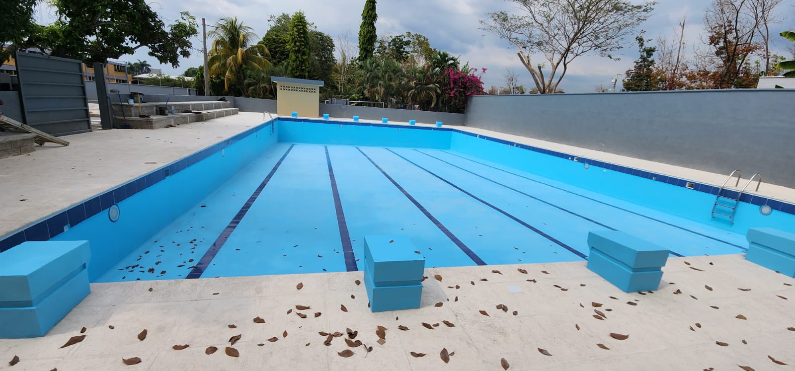 Piscinas claras en mantenimiento